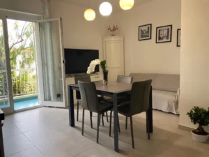 Living room in apartment in Sanremo in Strada Bonmoschetto