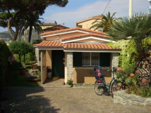 View of five-room villa in Sanremo