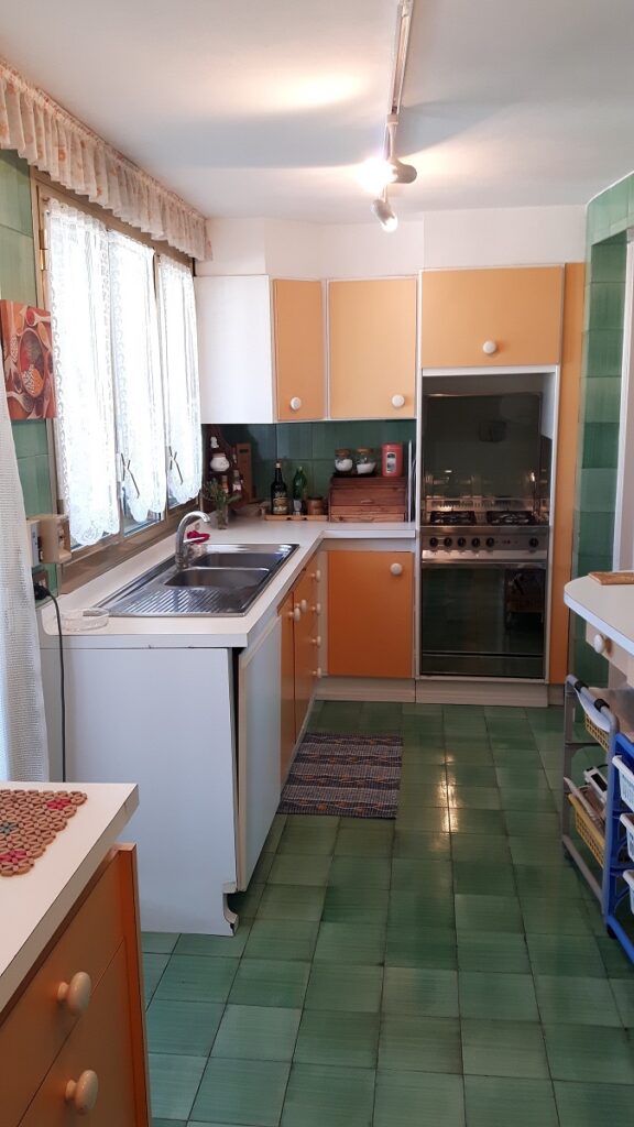 Buy five-room apartment in Sanremo in San Martino, photo 10