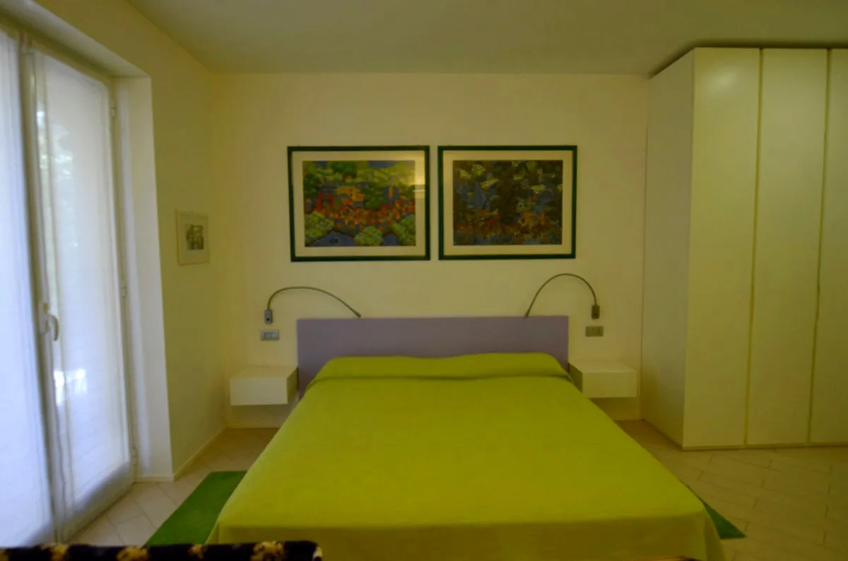 Bedroom in Apartment in villa Misol