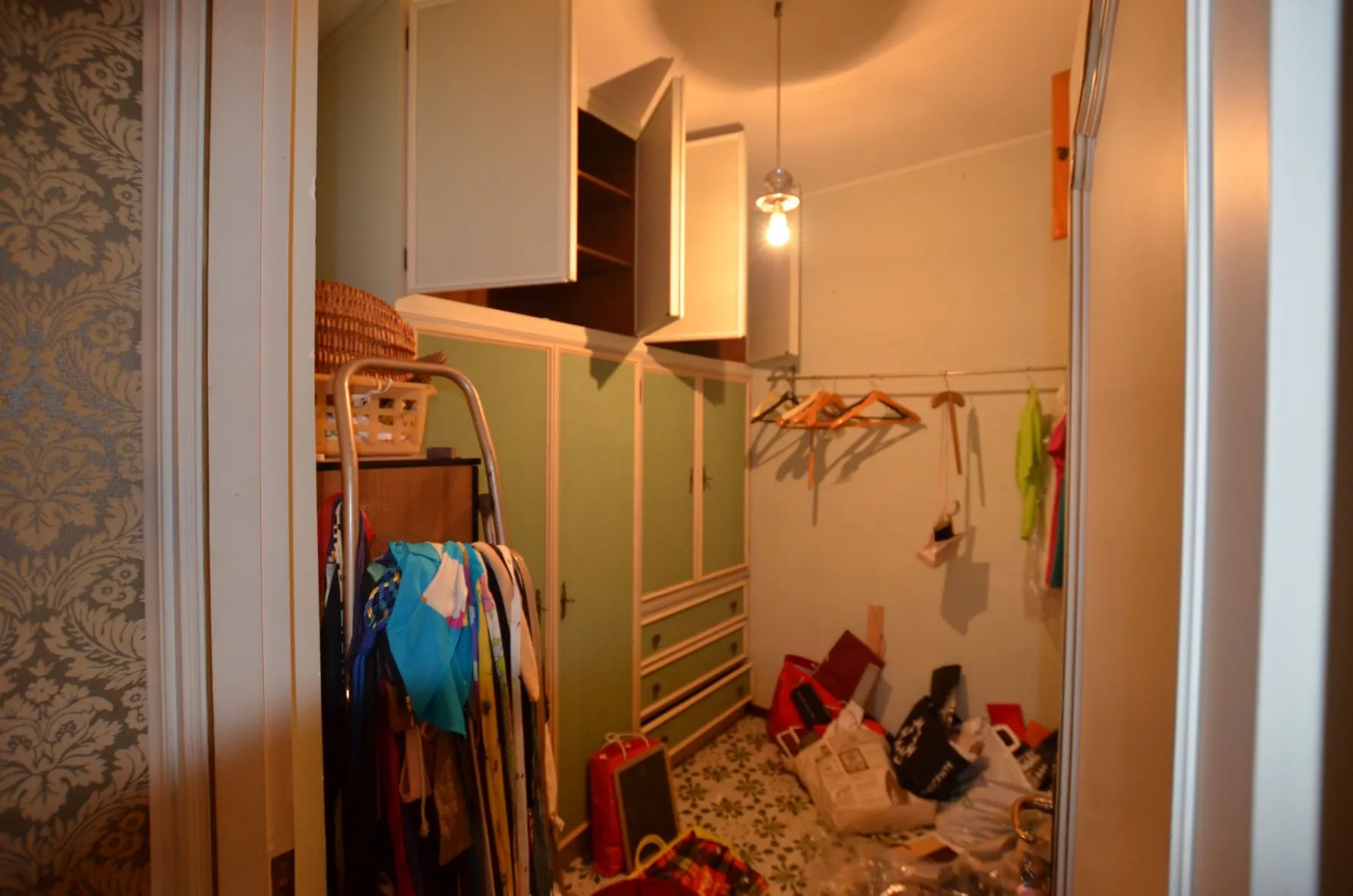 Wardrobe in the apartment in Sanremo in Via Nuvoloni