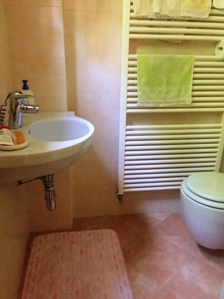 Bathroom in eight-room villa in Sanremo