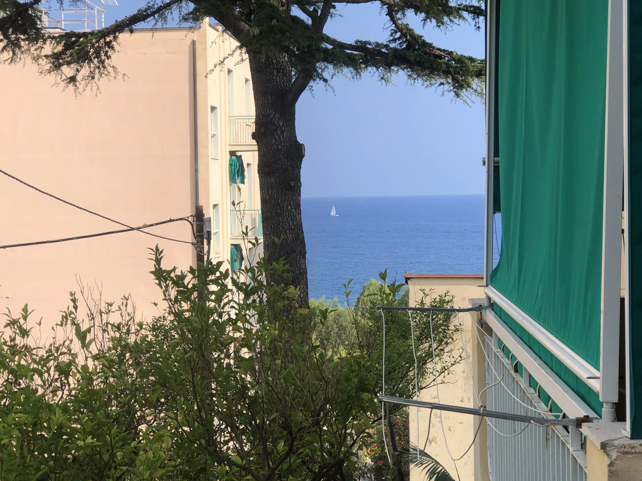Seaview from apartment in Sanremo in Strada Bonmoschetto