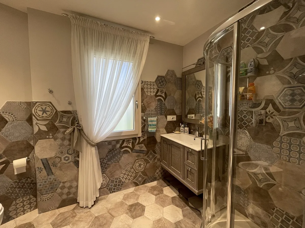Toilet in apsrtm in apartment in Sanremo in via Monta dei Guisci