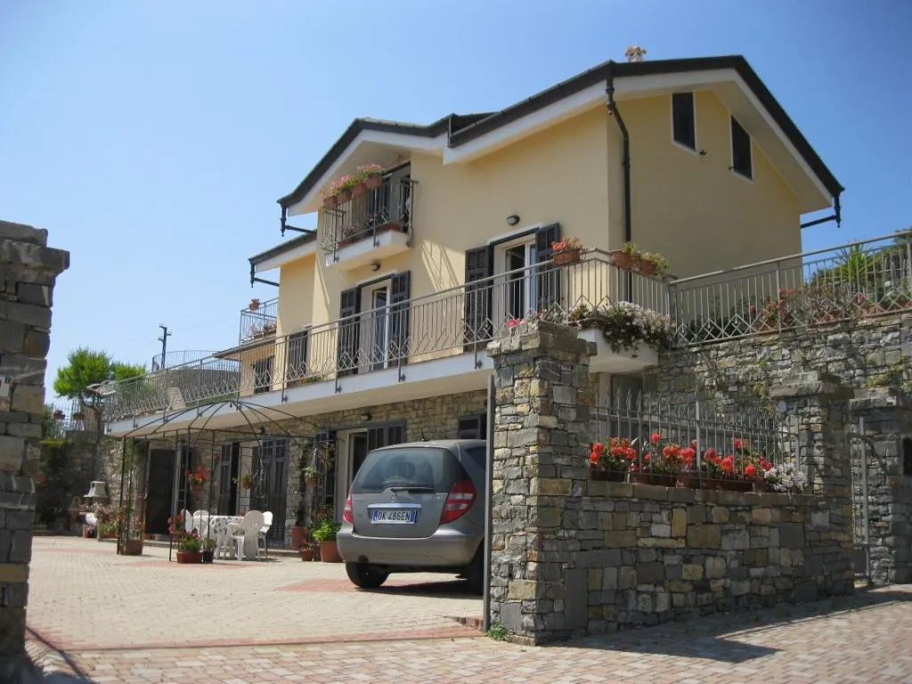 View on eight-room villa in Sanremo