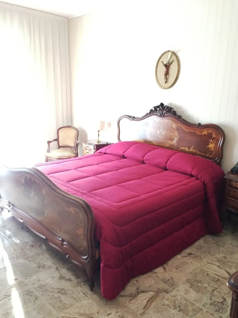 Bedroom in seven-room villa in Sanremo
