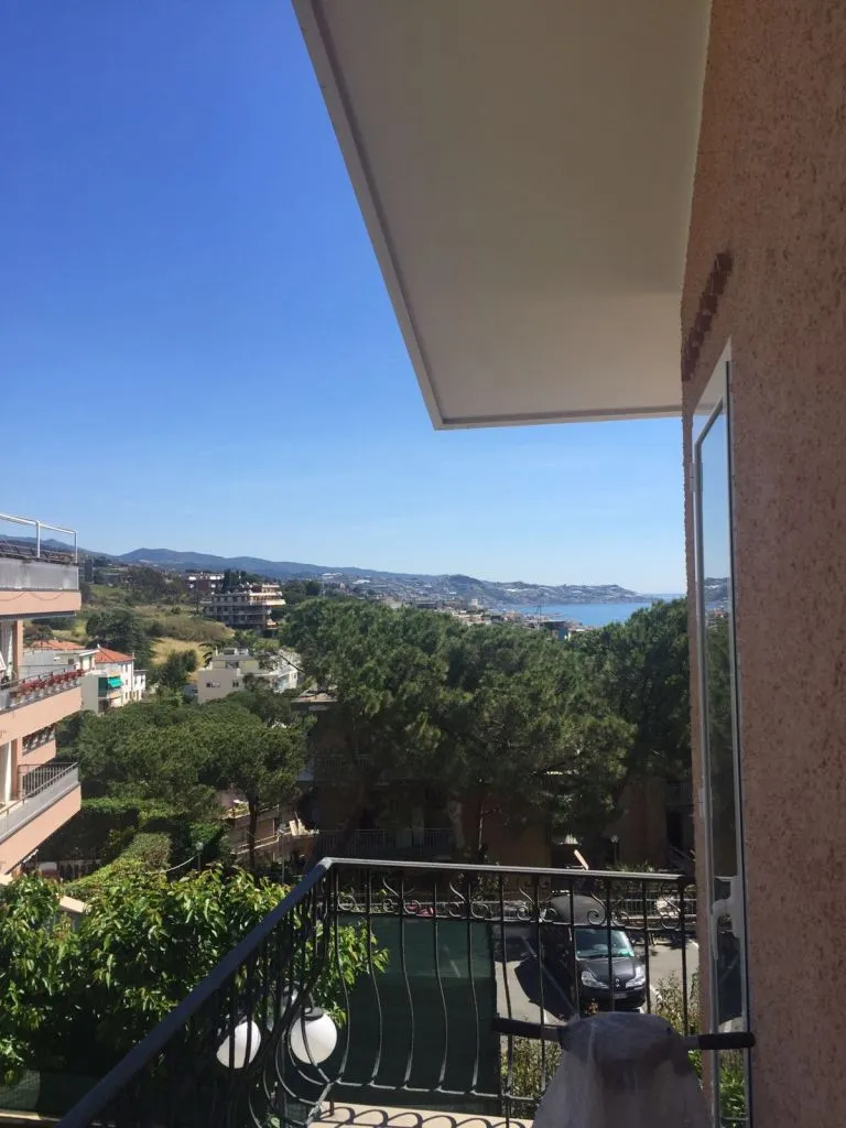 Seaside view from balcony in five-room villa in Sanremo