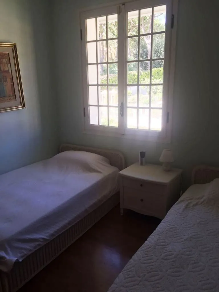 Bedroom in five-room villa in Sanremo
