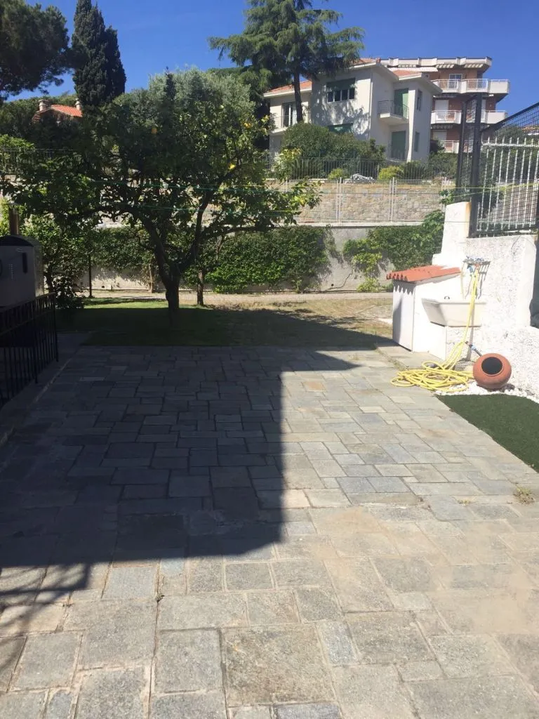 Backyard in five-room villa in Sanremo