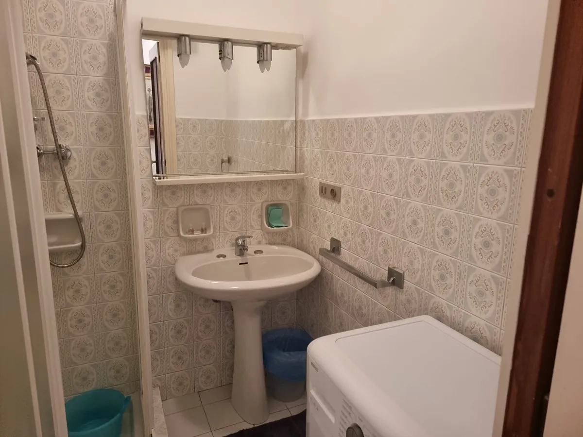 Toilet in apartment in Sanremo in via Padre Semeria
