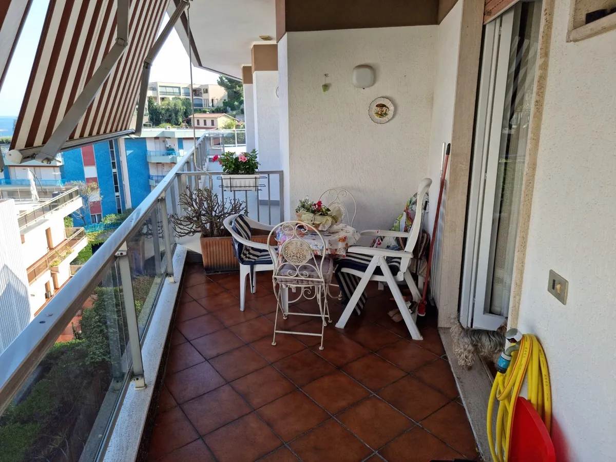 Balcony in apartment in Sanremo in via Padre Semeria