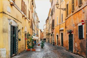 photo of old town street in trastevere-Italy