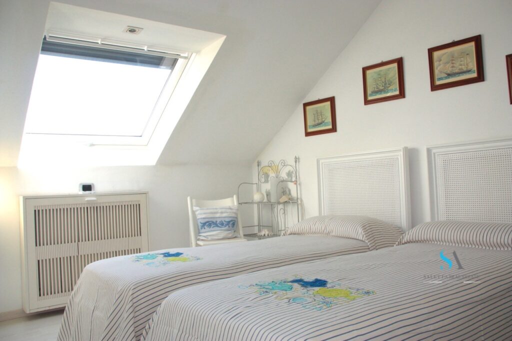 Rent penthouse with sea view in Sanremo, photo 11