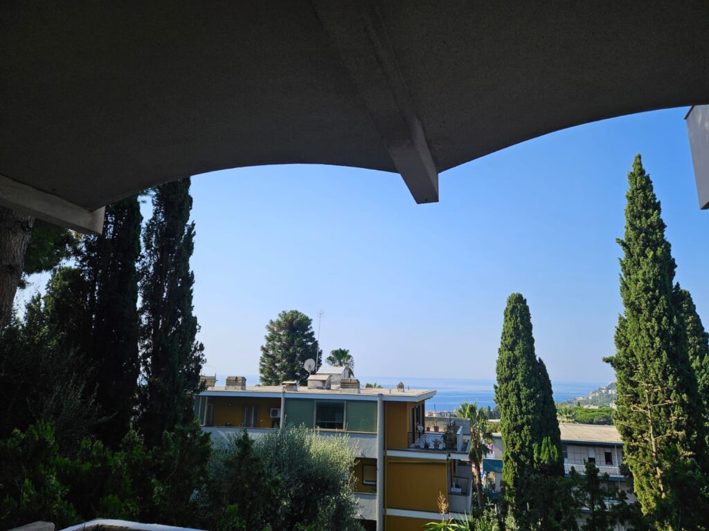 Rent an apartment in Sanremo with sea view, photo 4
