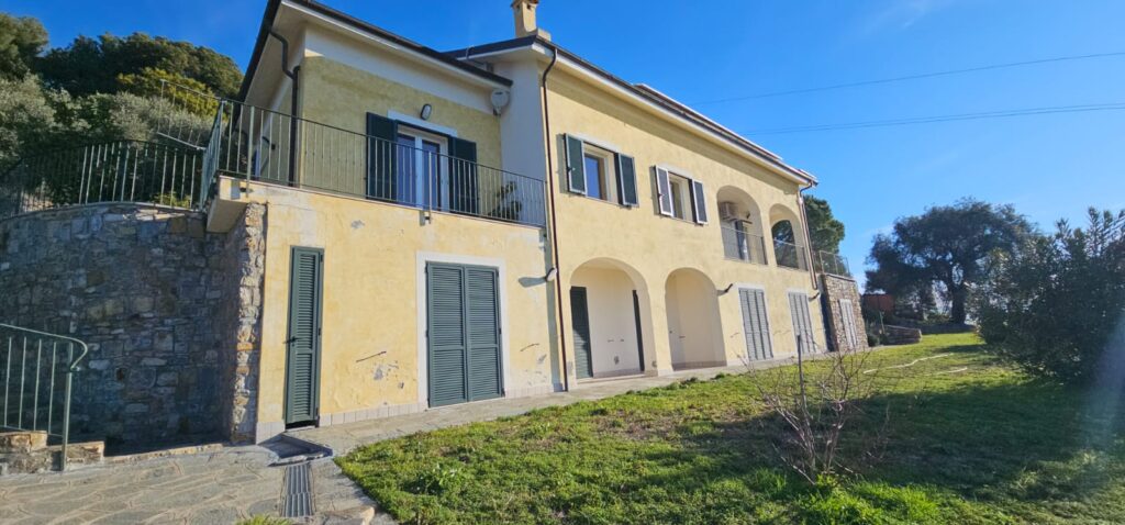 Buy a villa in Sanremo with sea view, photo 2