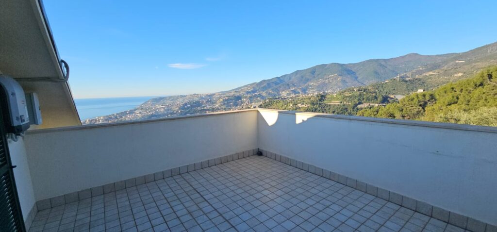 Buy a villa in Sanremo with sea view, photo 17