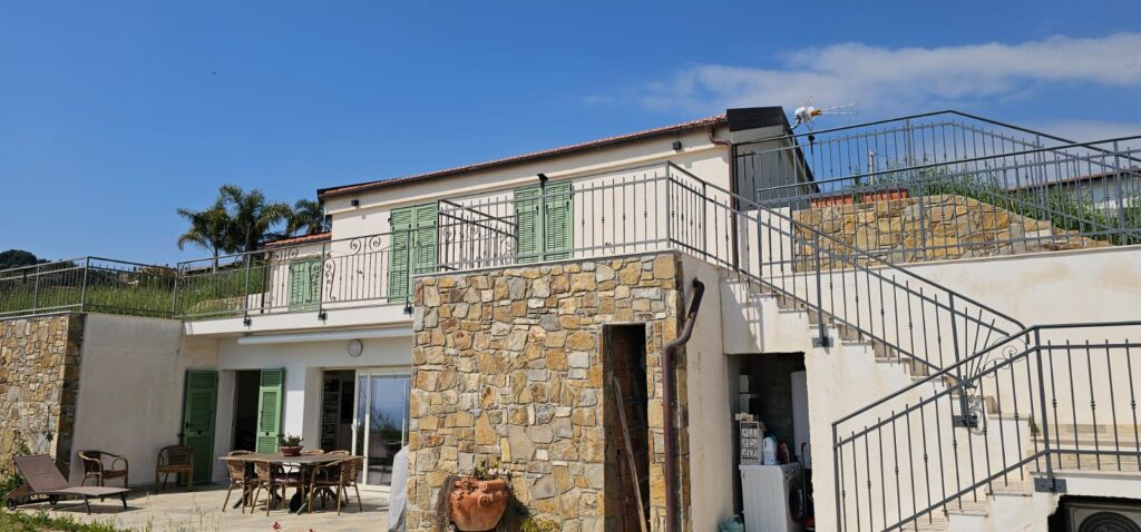 Buy a villa with the panoramic view of the Gulf of San Remo., photo 23