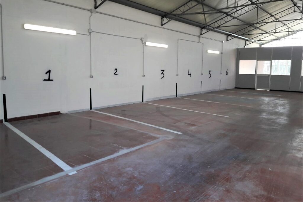 Buy a commercial warehouse in Sanremo, photo 1