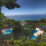 Buy an apartment with sea view, garden and pool in Sanremo, photo 4