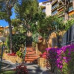 Buy an apartment with sea view, garden and pool in Sanremo, photo 23