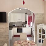 Rent 2-Bedroom Apartment with Parking Space, photo 5