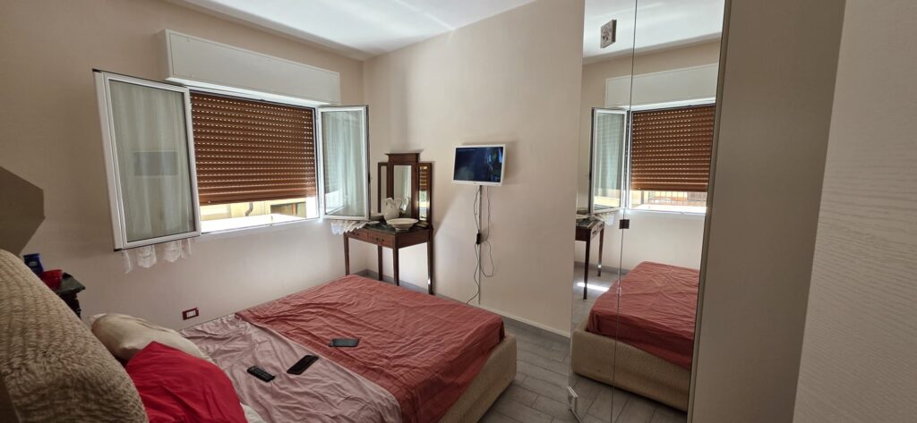 Rent 2-Bedroom Apartment with Parking Space, photo 13