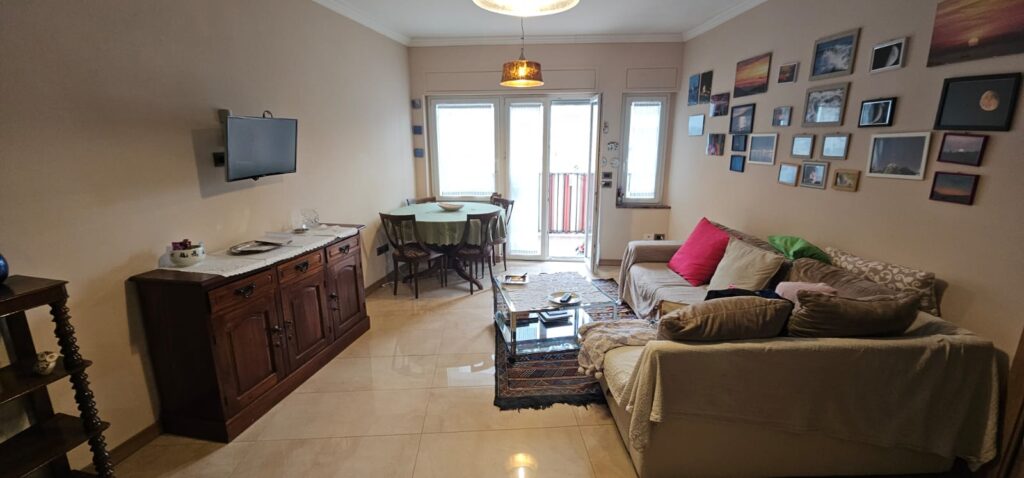 Buy an Apartment with Garage, Balcony and Two Bathrooms in Sanremo, photo 11