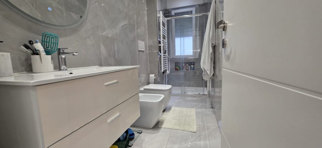 Buy an Apartment in the Heart of the City in Via Pietragosti, photo 11
