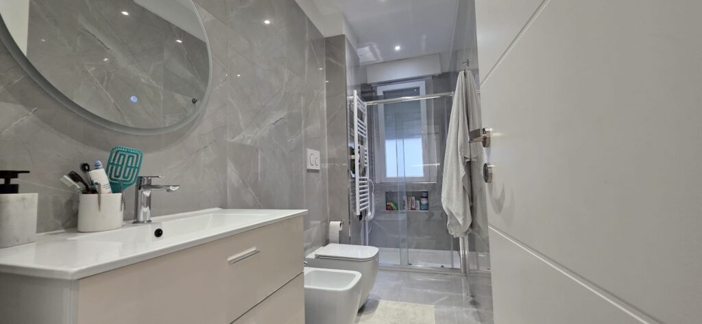 Buy an Apartment in the Heart of the City in Via Pietragosti, photo 12