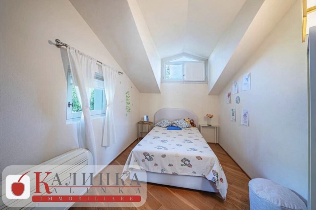 1. Sanremo – Elegant Prestigious Villa with Swimming Pool and Large Garden, Just a Short Walk From the Sea, photo 20