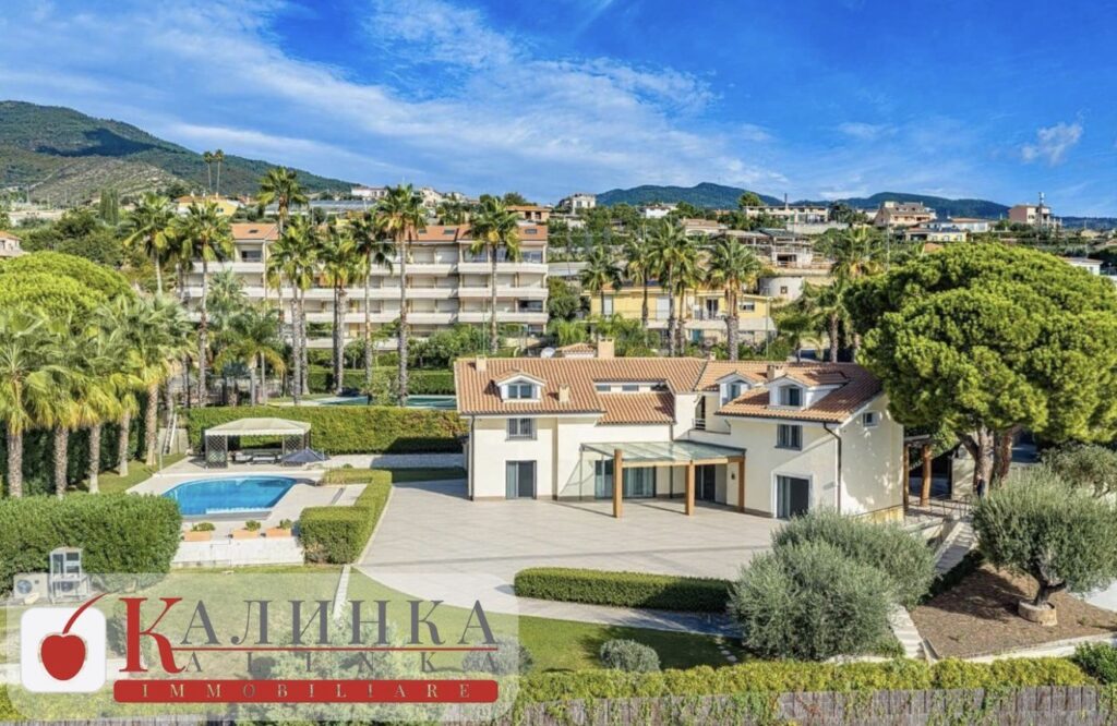 1. Sanremo – Elegant Prestigious Villa with Swimming Pool and Large Garden, Just a Short Walk From the Sea, photo 28