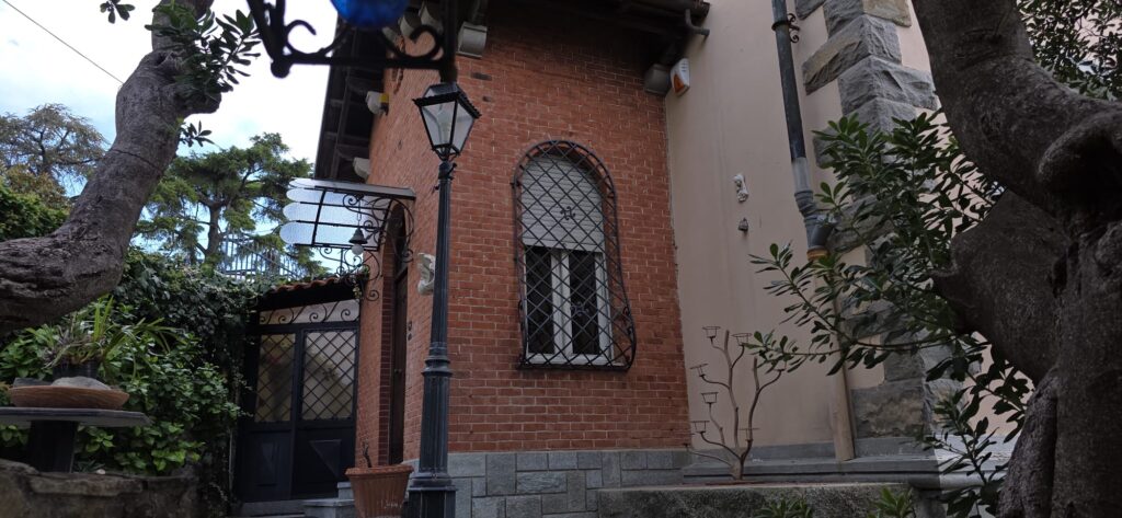 Sanremo – Elegant Villa with Sea View in the Portosole Area, photo 3