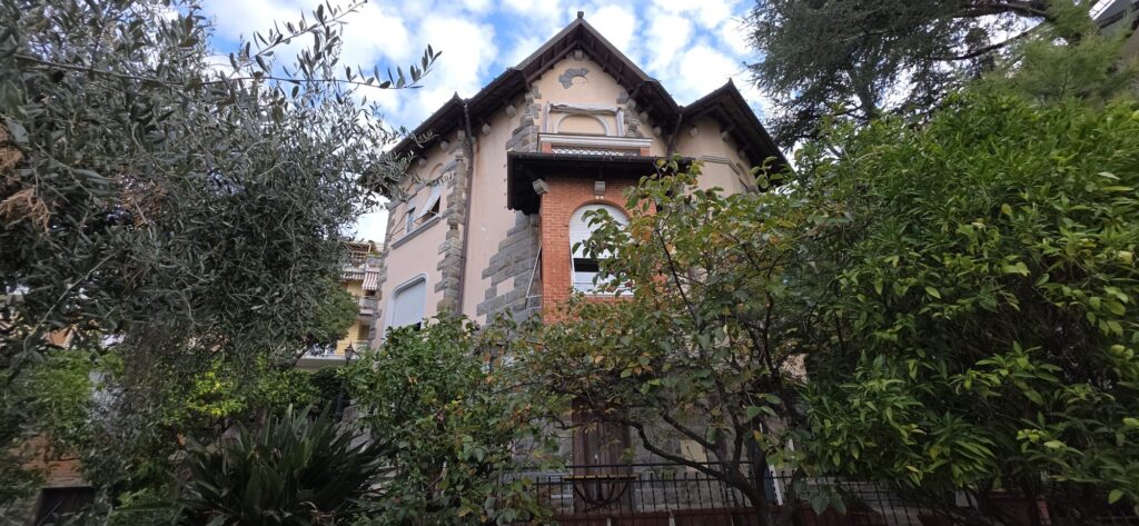 Sanremo – Elegant Villa with Sea View in the Portosole Area, photo 6