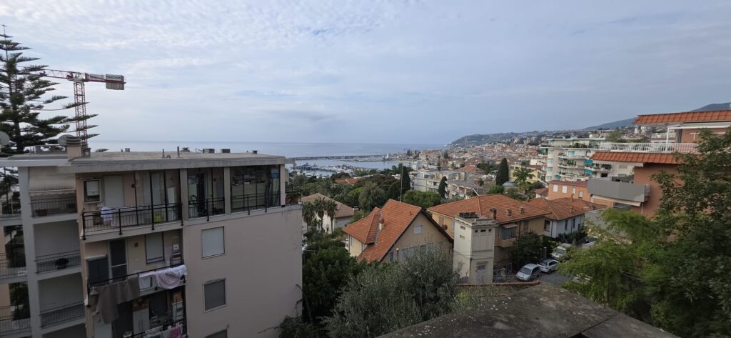 Sanremo – Elegant Villa with Sea View in the Portosole Area, photo 14
